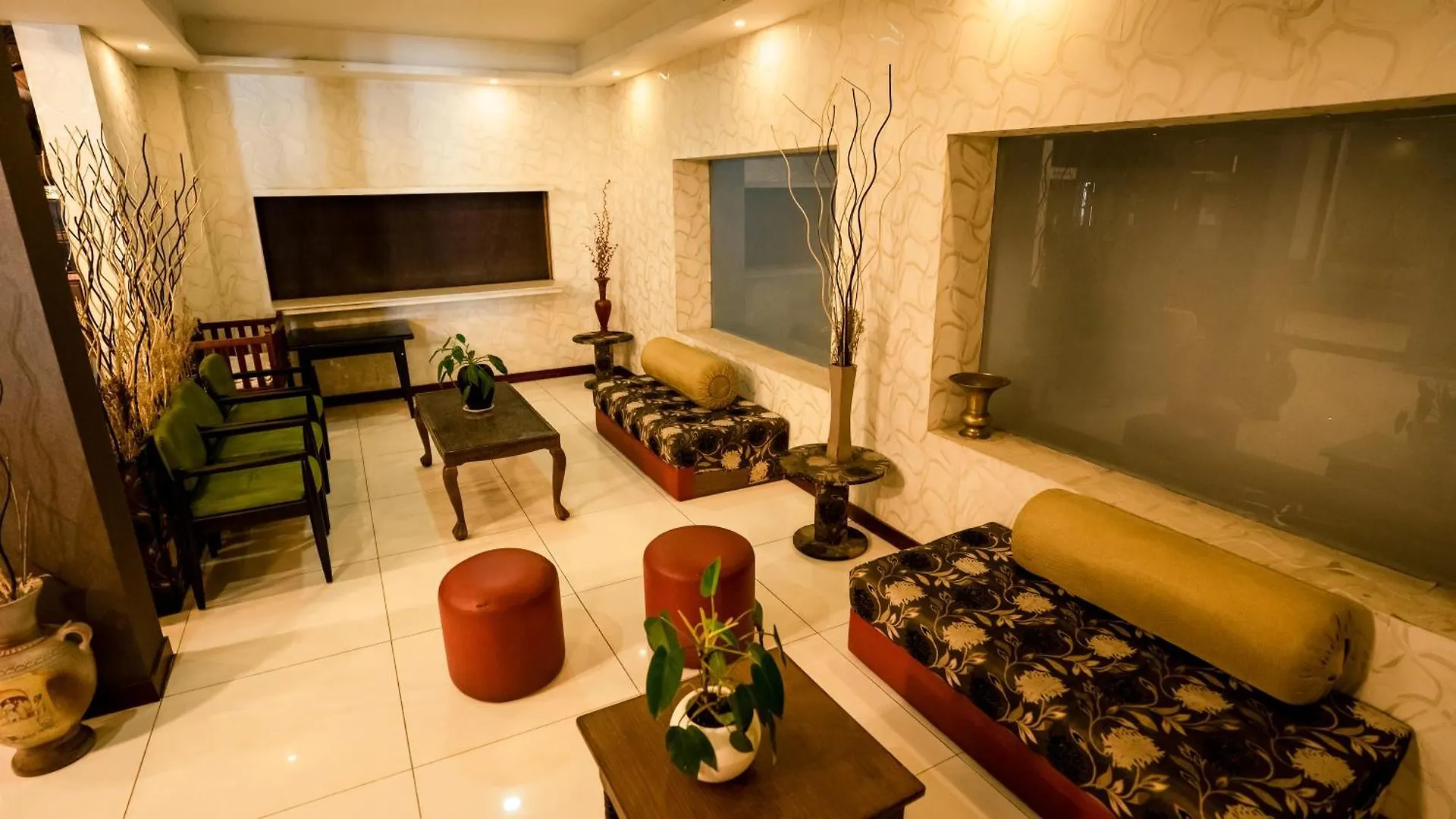Hillview Munnar Hotel