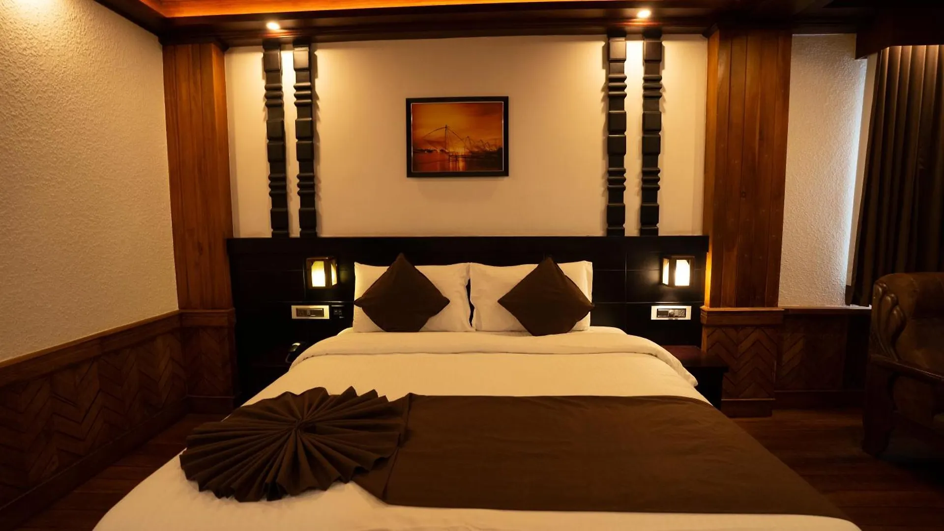 Hillview Munnar Hotel
