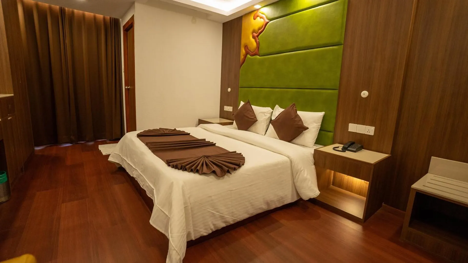 Hillview Munnar Hotel