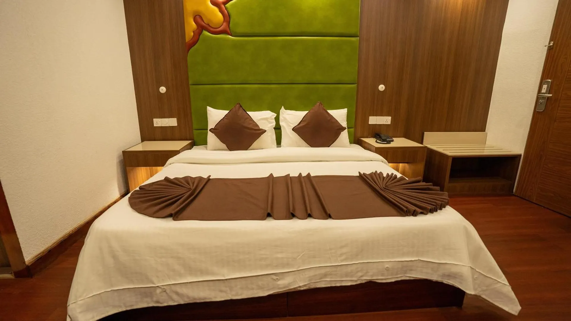 Hillview Munnar Hotel