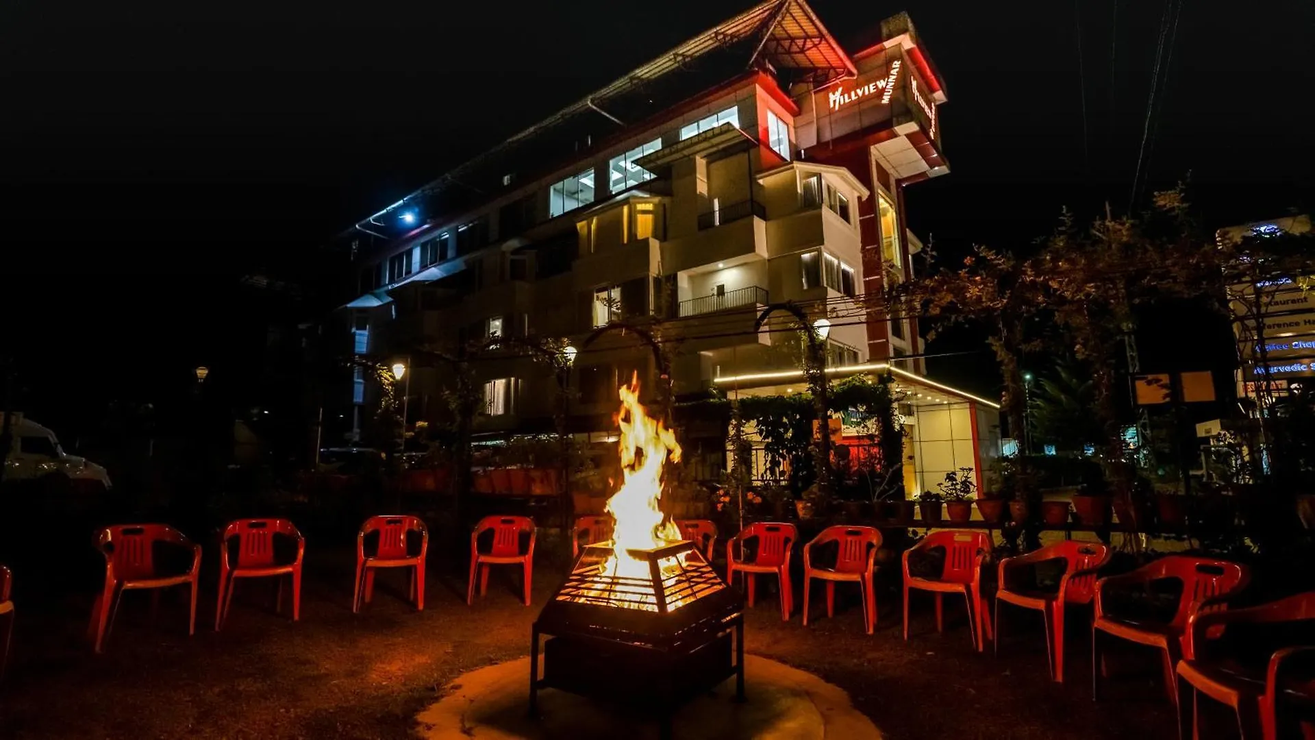 Hillview Munnar Hotel