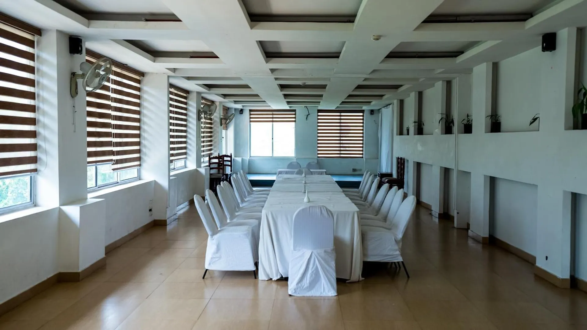 ****  Hillview Munnar Hotel India