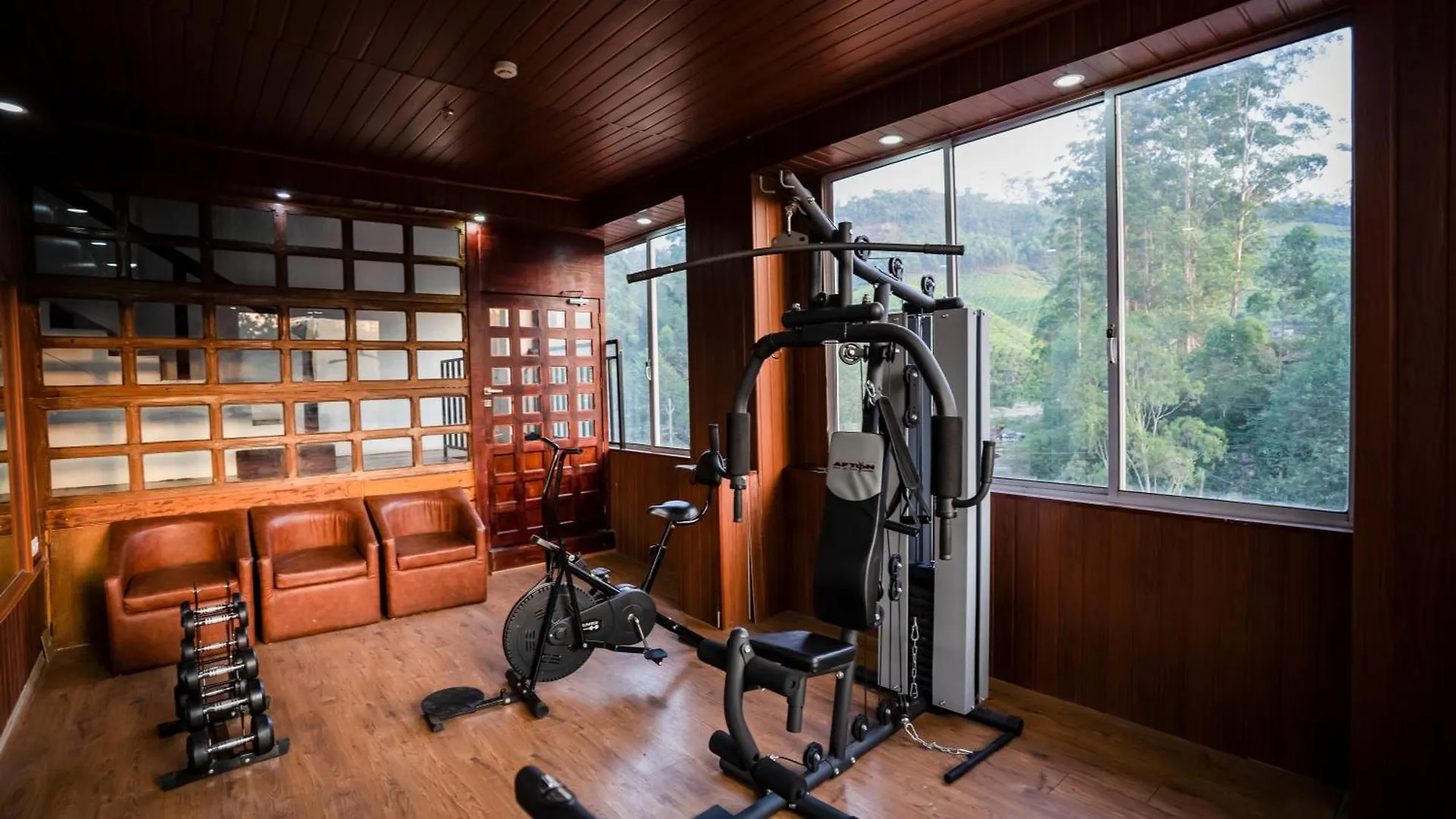 Hillview Munnar Hotel