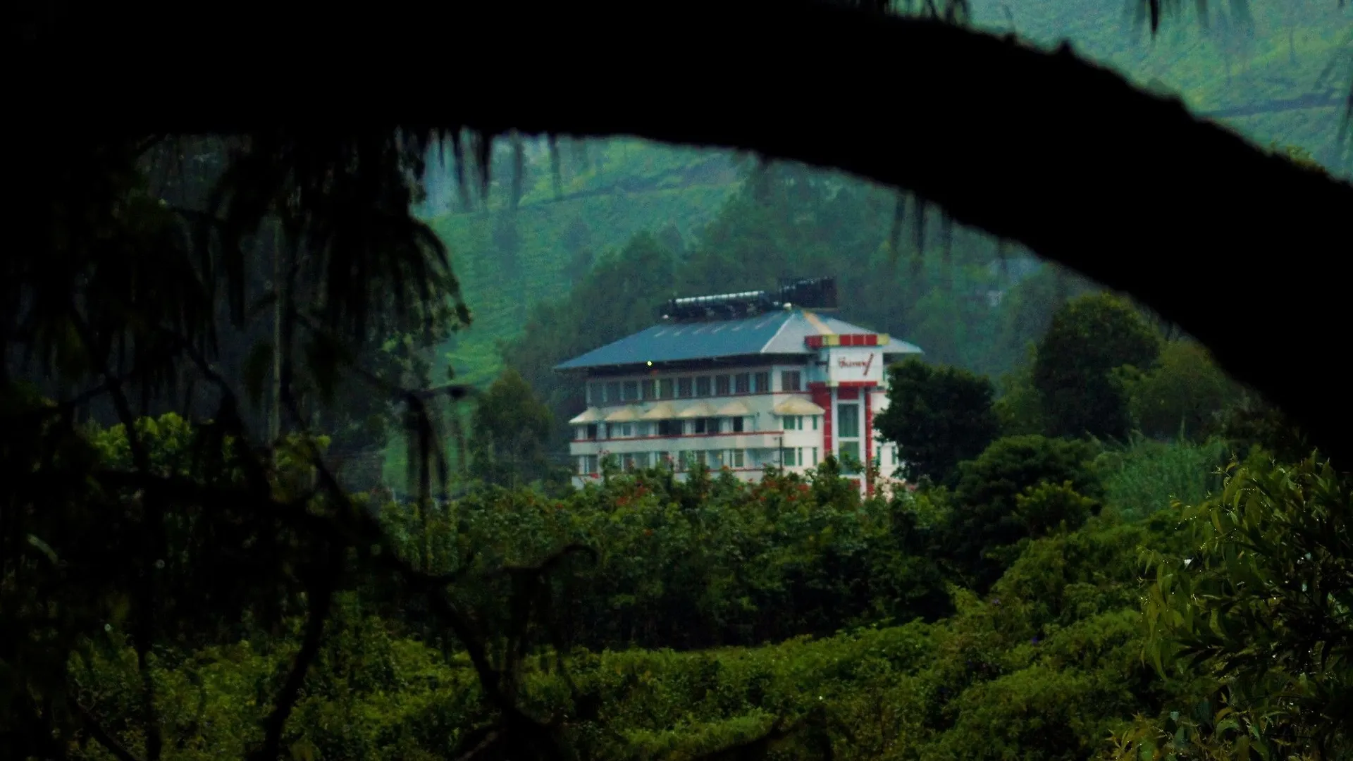 Hillview Munnar Hotel 4*,  India