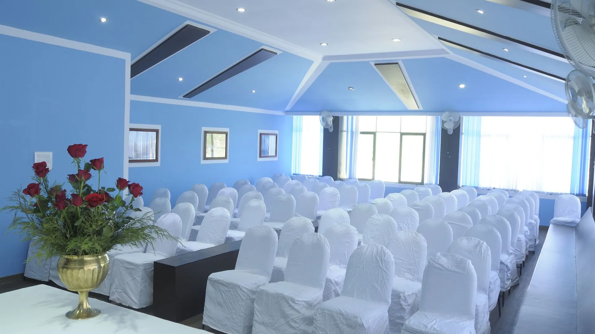 Hillview Munnar Hotel